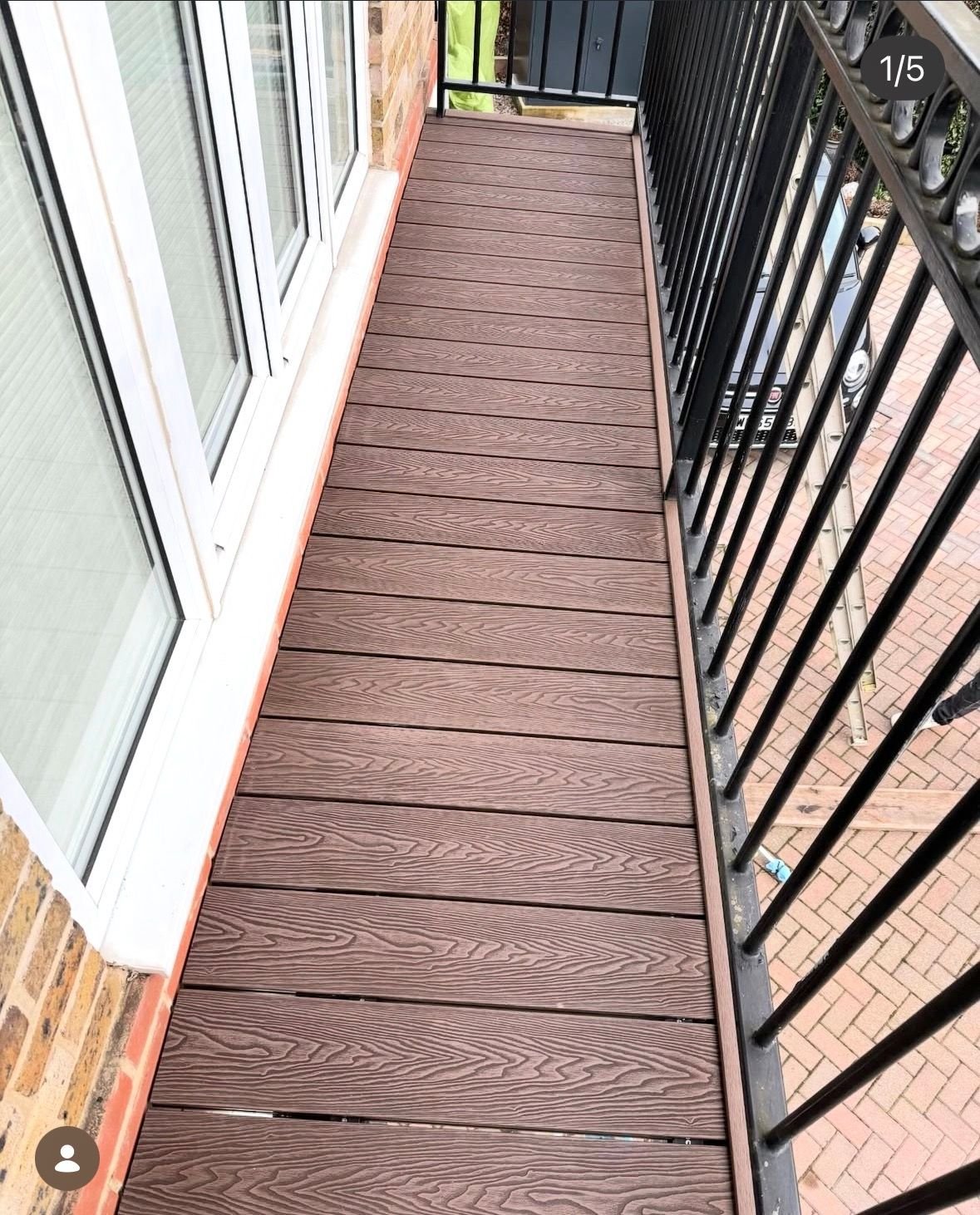 Balcony composite decking with railings